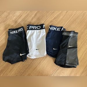 4 Nike pro size smalls